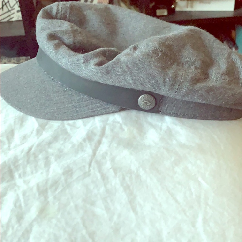 Brixton- Fiddler (Gray) LARGE